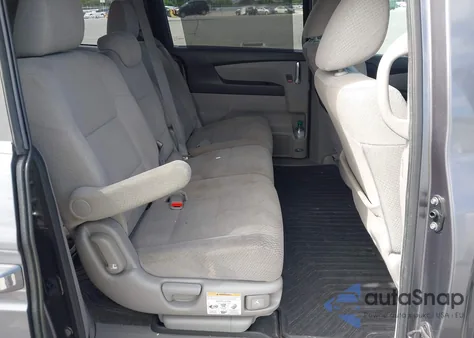 2016 Honda Odyssey Se z USA, uszkodzony, nr VIN 5FNRL5H35GB079929